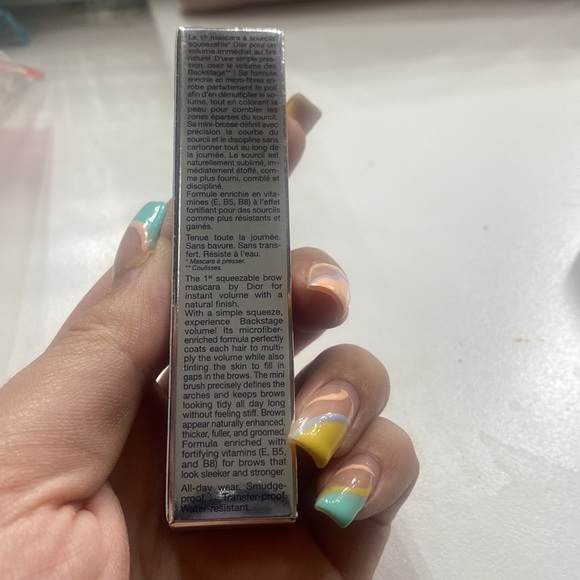 💃🏼 NEW Dior Diorshow Pump 'N' Brow Squeezable Brow Mascara - Picture 4 of 5